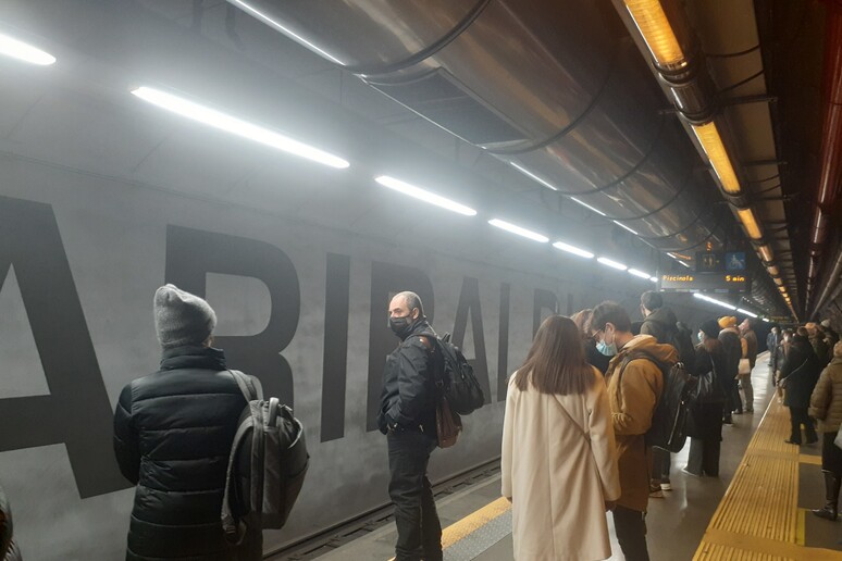 - RIPRODUZIONE RISERVATA