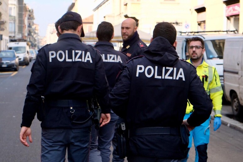 - RIPRODUZIONE RISERVATA