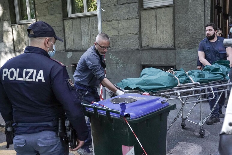 - RIPRODUZIONE RISERVATA