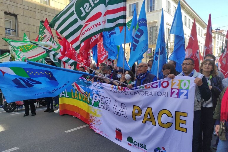 - RIPRODUZIONE RISERVATA