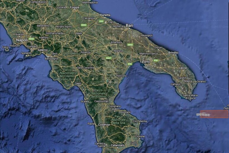 - RIPRODUZIONE RISERVATA