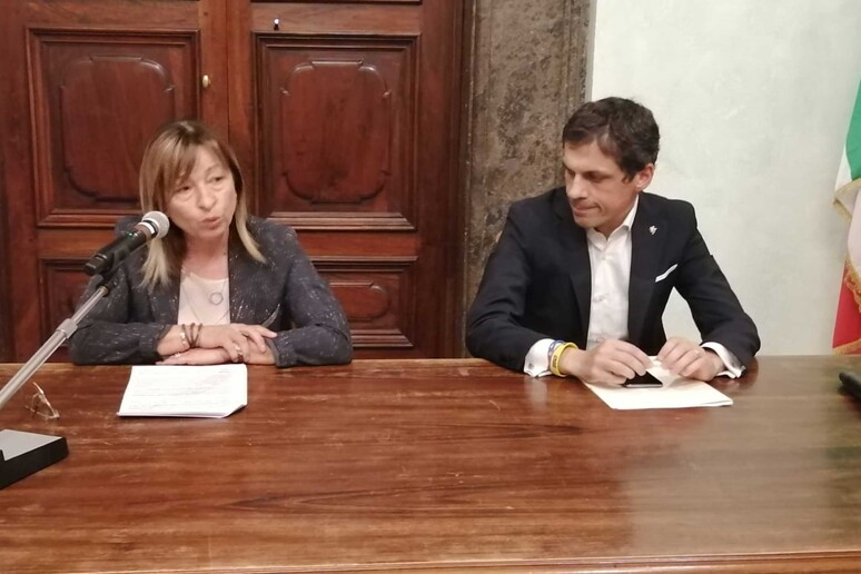 - RIPRODUZIONE RISERVATA