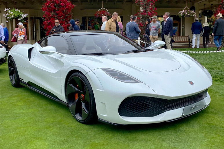 Deus Vayanne, supercar 2.243 Cv in passerella a Pebble Beach © ANSA/Deus / Italdesign