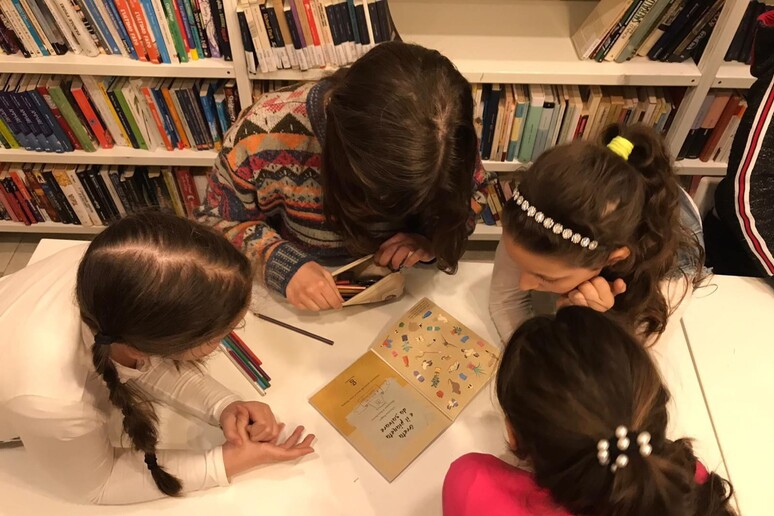 - RIPRODUZIONE RISERVATA