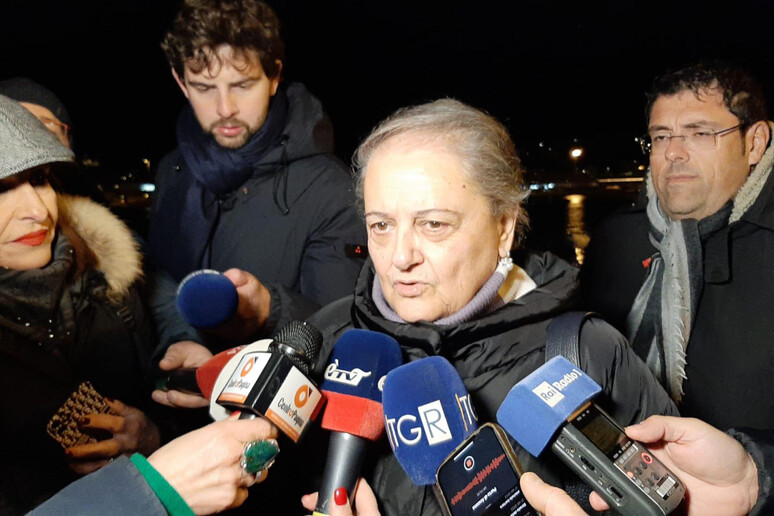 Migranti: sindaca,  'ansia per minori, pronti ad accogliere ' - RIPRODUZIONE RISERVATA