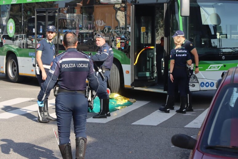 - RIPRODUZIONE RISERVATA