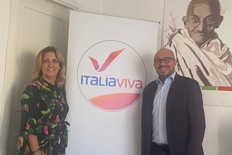 - RIPRODUZIONE RISERVATA