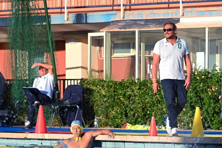 - RIPRODUZIONE RISERVATA
