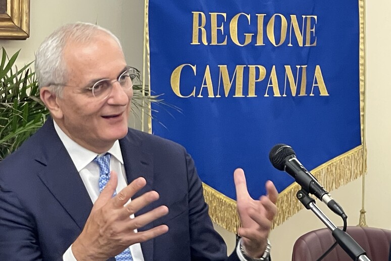 - RIPRODUZIONE RISERVATA