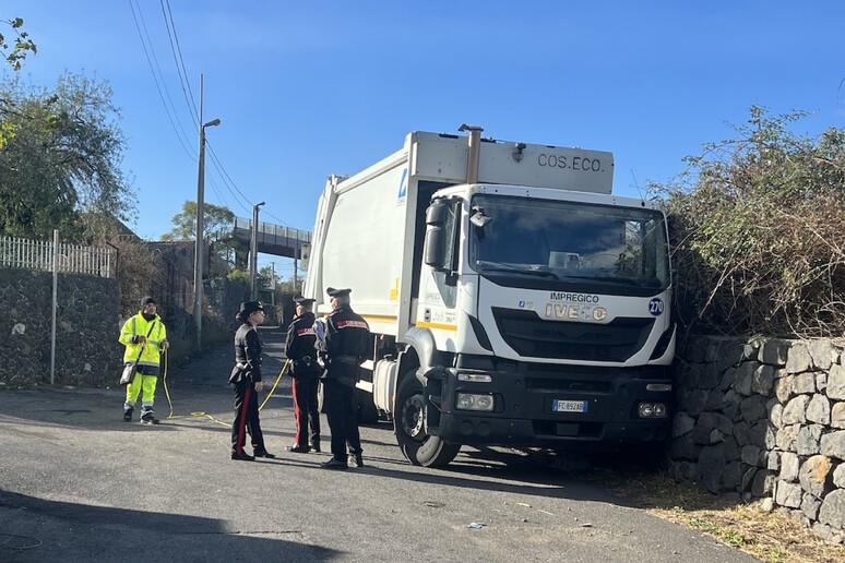 - RIPRODUZIONE RISERVATA