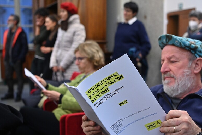 - RIPRODUZIONE RISERVATA
