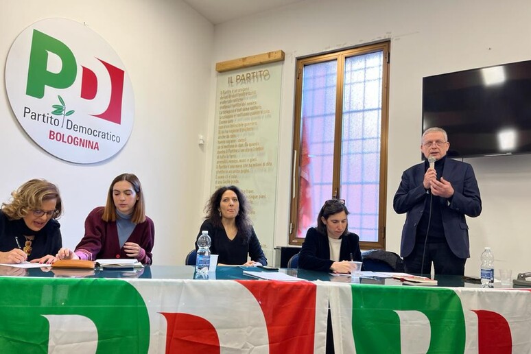 - RIPRODUZIONE RISERVATA