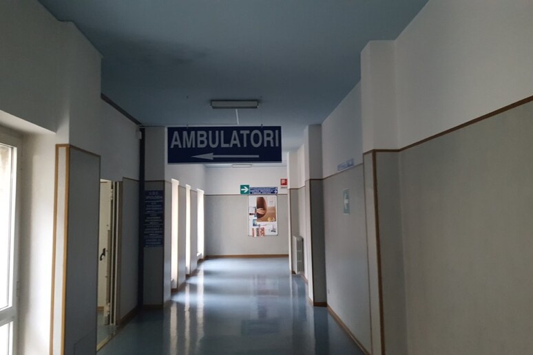 - RIPRODUZIONE RISERVATA