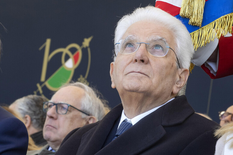 - RIPRODUZIONE RISERVATA
