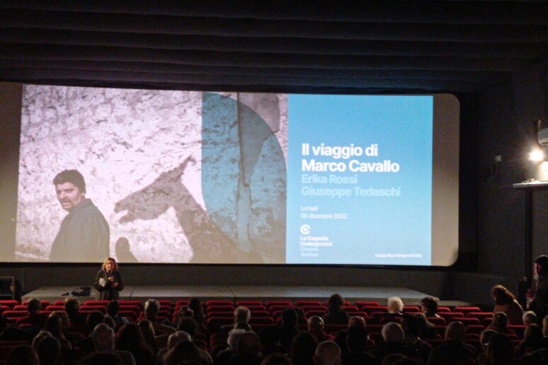- RIPRODUZIONE RISERVATA