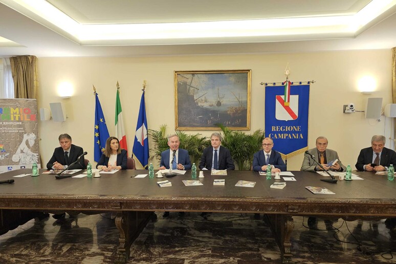 - RIPRODUZIONE RISERVATA