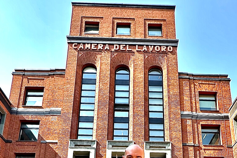 - RIPRODUZIONE RISERVATA
