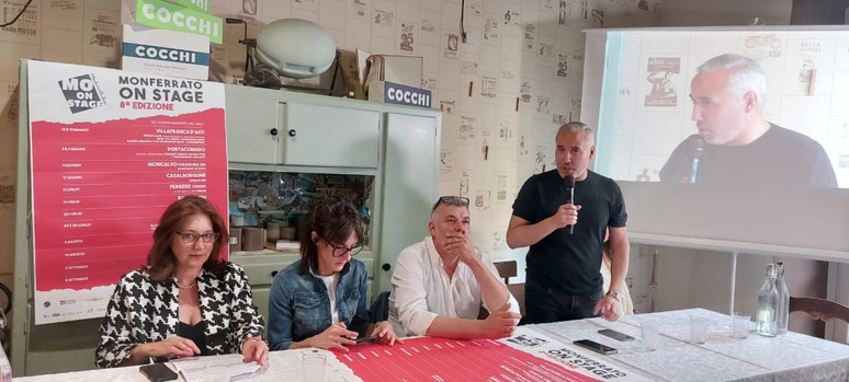 - RIPRODUZIONE RISERVATA