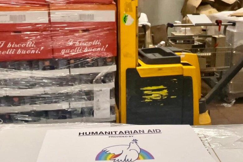 - RIPRODUZIONE RISERVATA