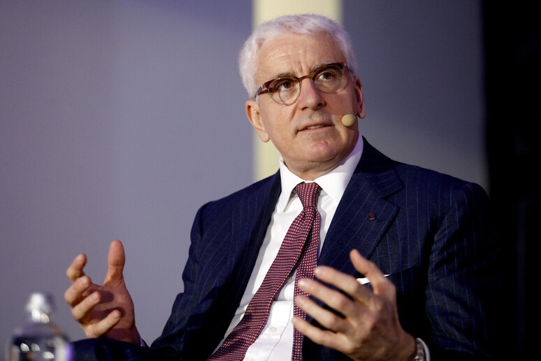 - RIPRODUZIONE RISERVATA