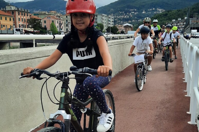 - RIPRODUZIONE RISERVATA