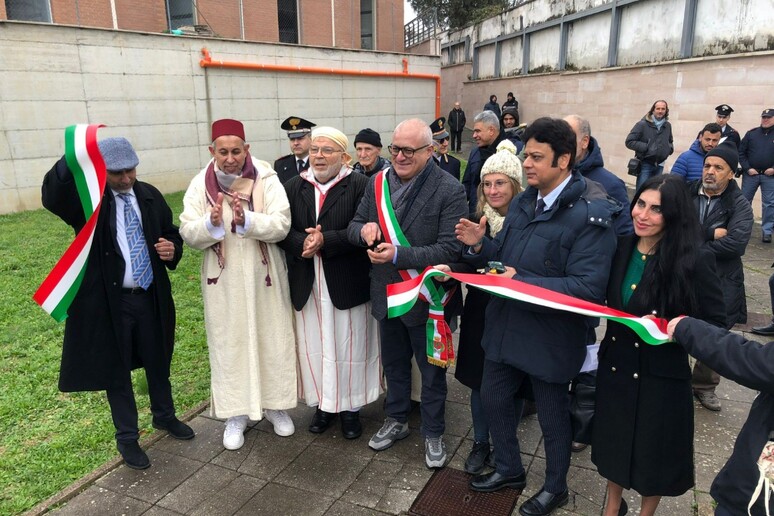 -     RIPRODUZIONE RISERVATA