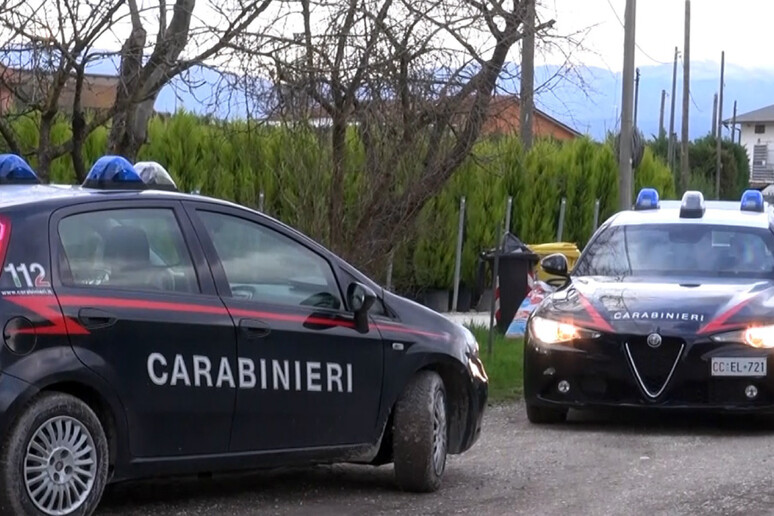 -     RIPRODUZIONE RISERVATA