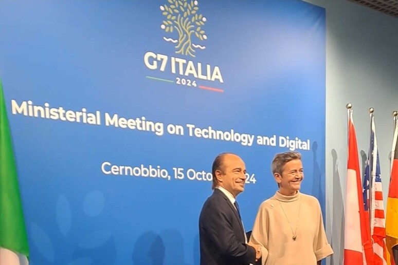 Butti accoglie a Cernobbio la delegazione G7 - RIPRODUZIONE RISERVATA