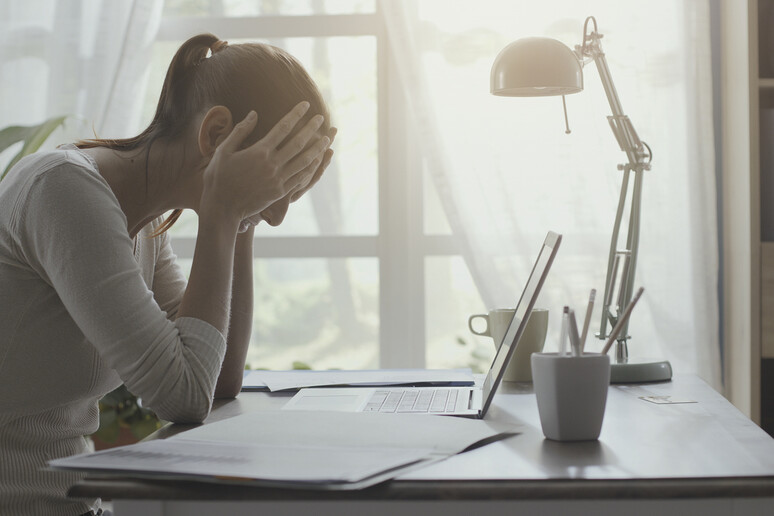Allarme dei sindacati europei: "Stress da lavoro, in Europa 10mila morti all 'anno" - RIPRODUZIONE RISERVATA