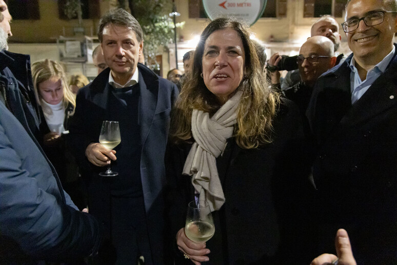 -     RIPRODUZIONE RISERVATA