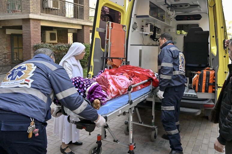 -     RIPRODUZIONE RISERVATA