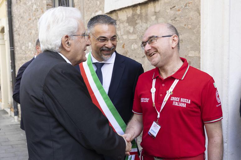 - RIPRODUZIONE RISERVATA