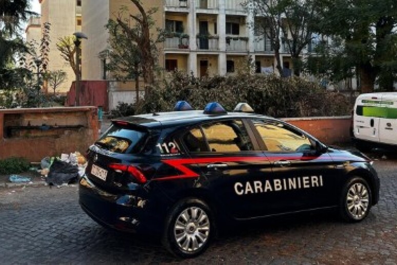 - RIPRODUZIONE RISERVATA