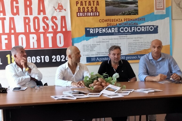 - RIPRODUZIONE RISERVATA