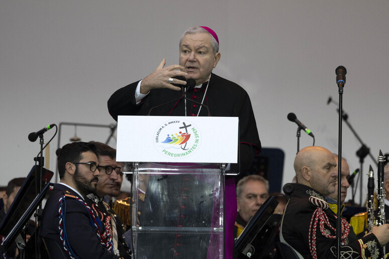 - RIPRODUZIONE RISERVATA