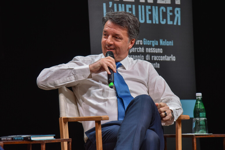 - RIPRODUZIONE RISERVATA