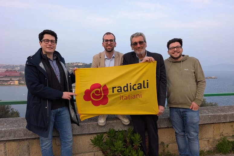 - RIPRODUZIONE RISERVATA