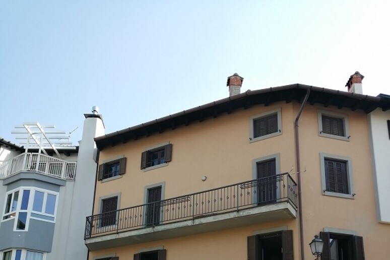 - RIPRODUZIONE RISERVATA