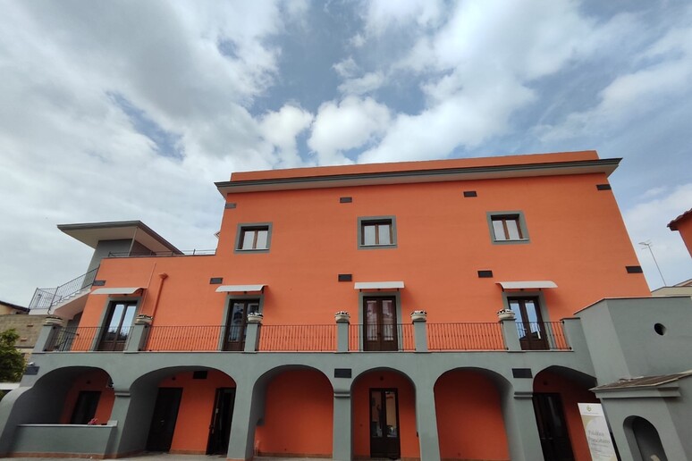 - RIPRODUZIONE RISERVATA