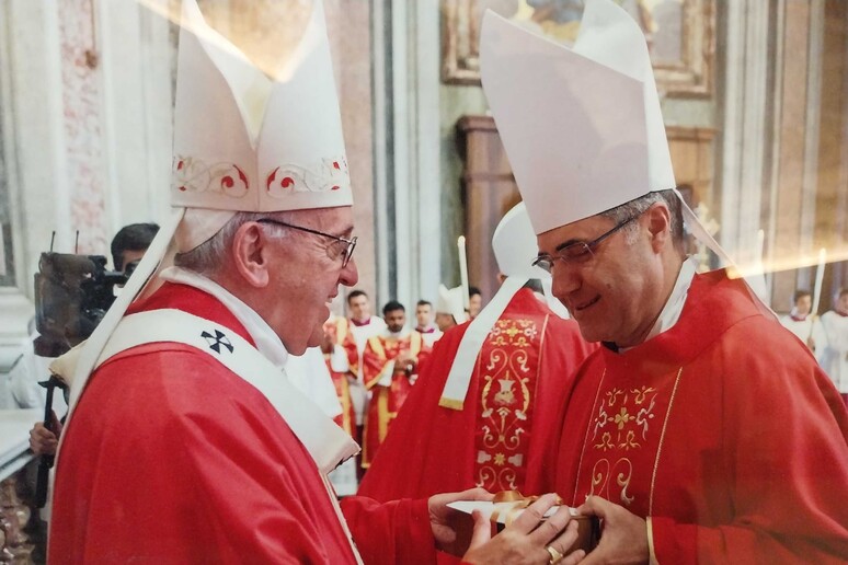- RIPRODUZIONE RISERVATA