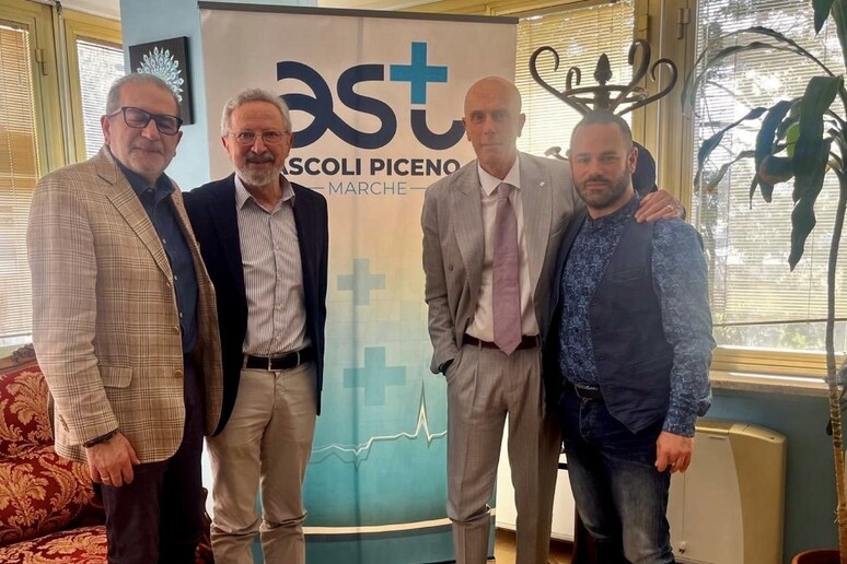 - RIPRODUZIONE RISERVATA