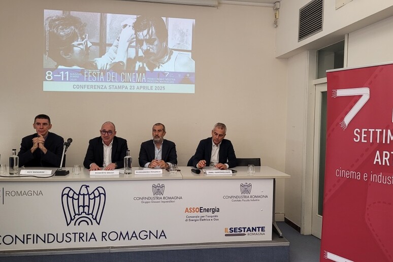 - RIPRODUZIONE RISERVATA