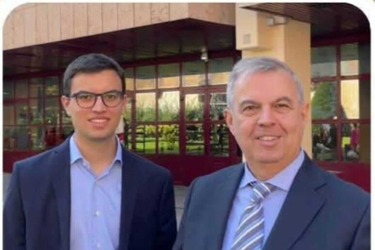 - RIPRODUZIONE RISERVATA
