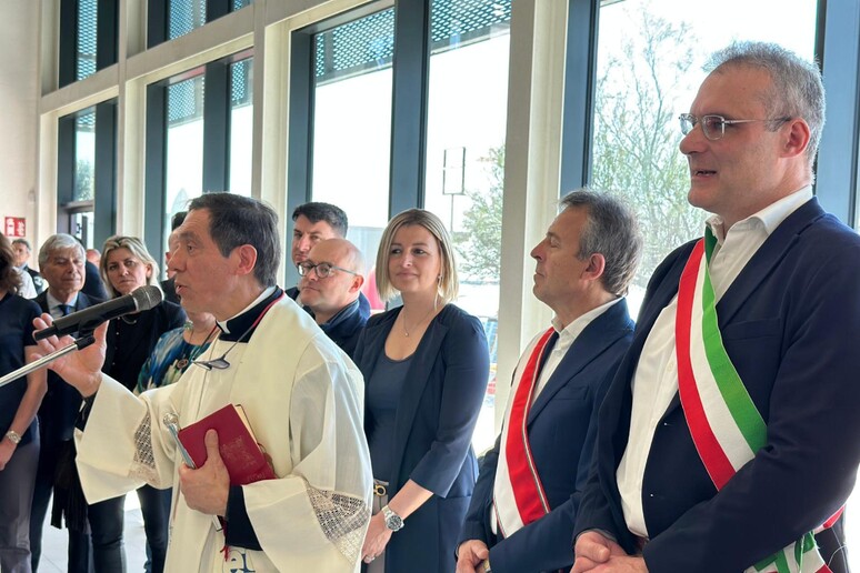 - RIPRODUZIONE RISERVATA