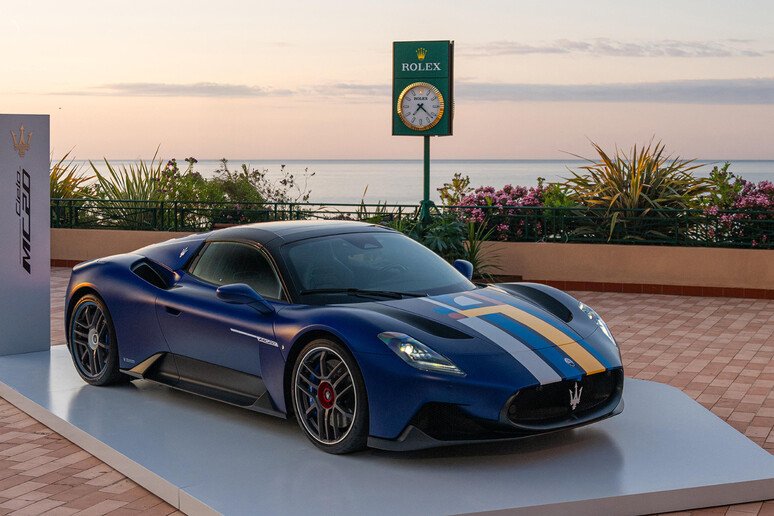 Maserati presente al Rolex Monte-Carlo Masters con la MC20 - RIPRODUZIONE RISERVATA