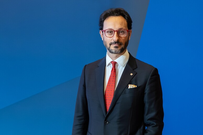 - RIPRODUZIONE RISERVATA