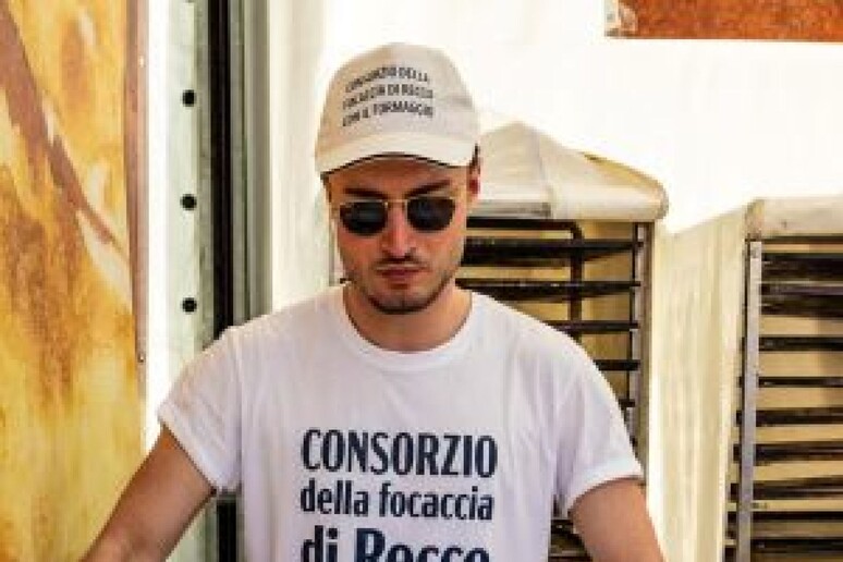 - RIPRODUZIONE RISERVATA
