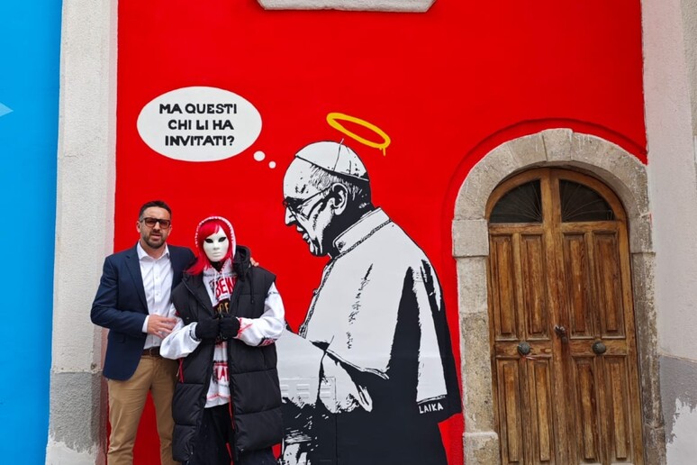 - RIPRODUZIONE RISERVATA