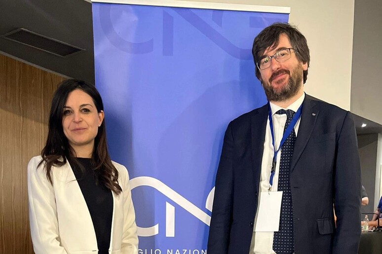 - RIPRODUZIONE RISERVATA