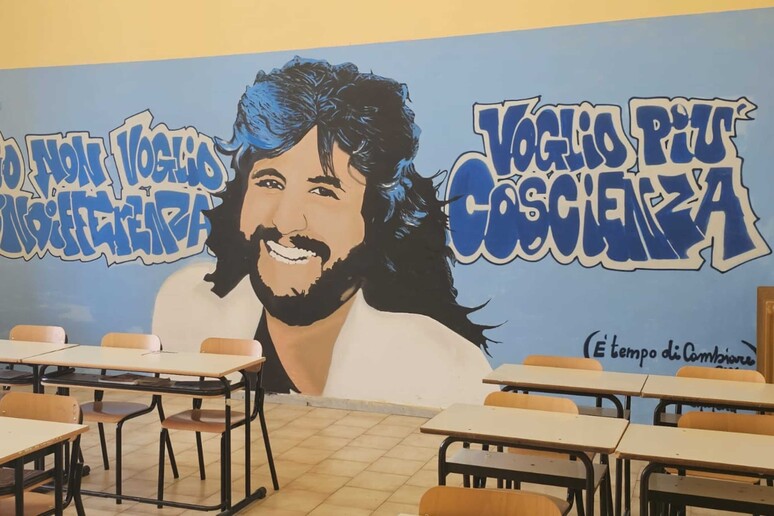 - RIPRODUZIONE RISERVATA